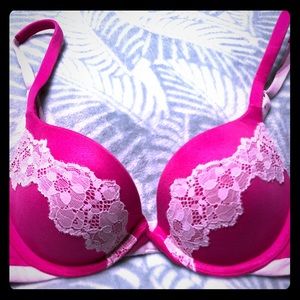 Victoria Secret Body By Victoria Push-Up Bra